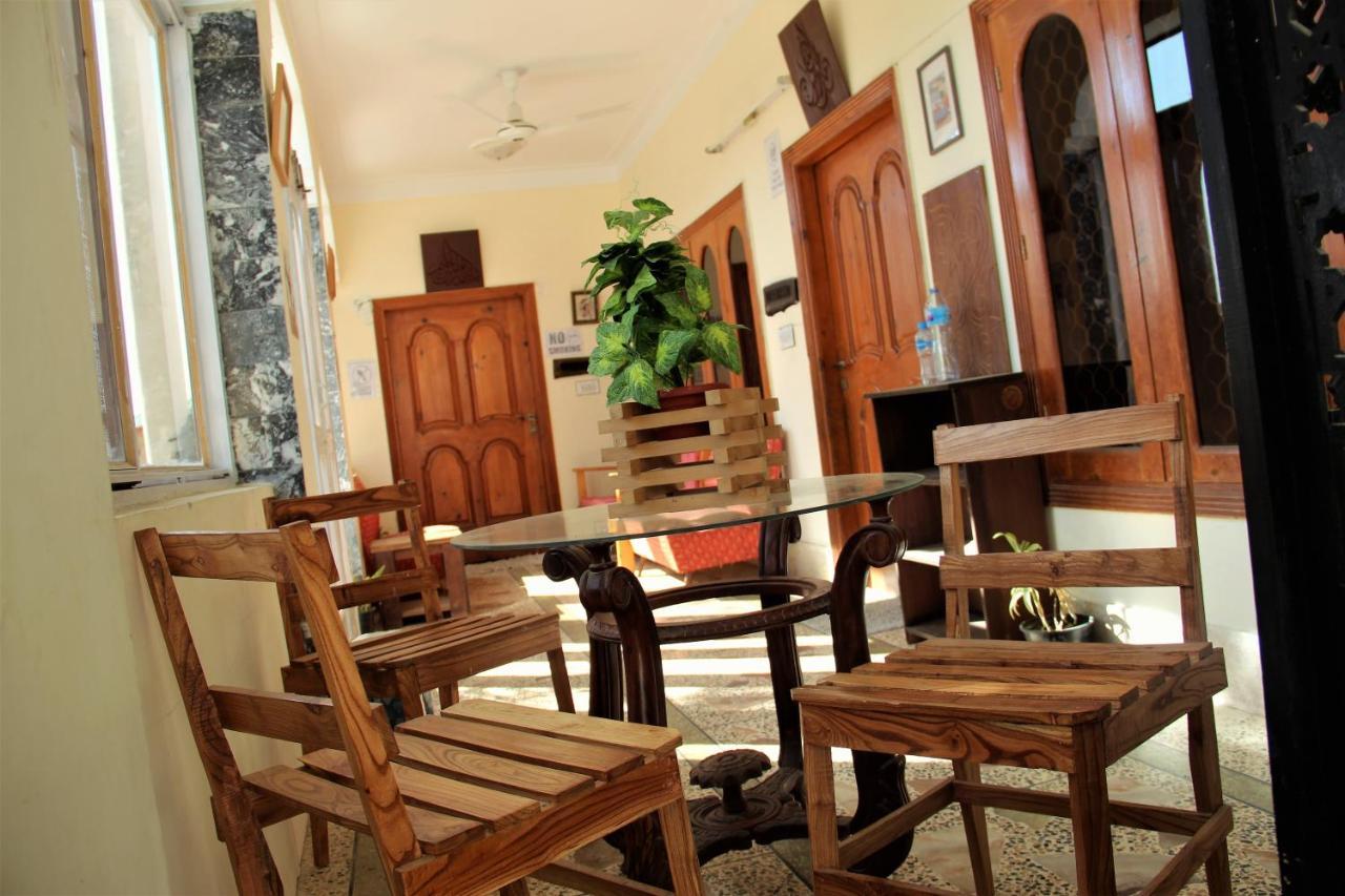 Republika Central Mansehra Exterior foto