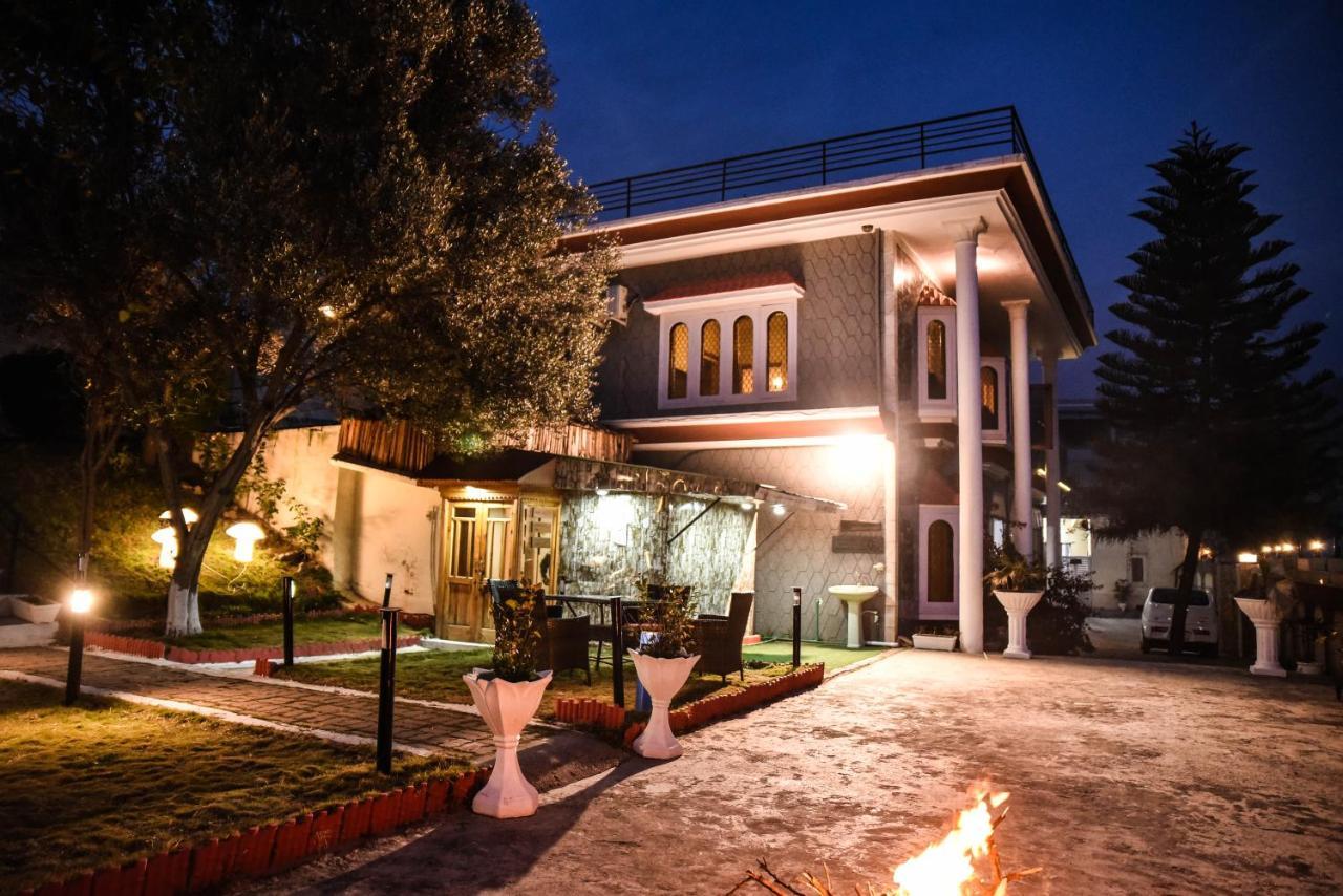 Republika Central Mansehra Exterior foto
